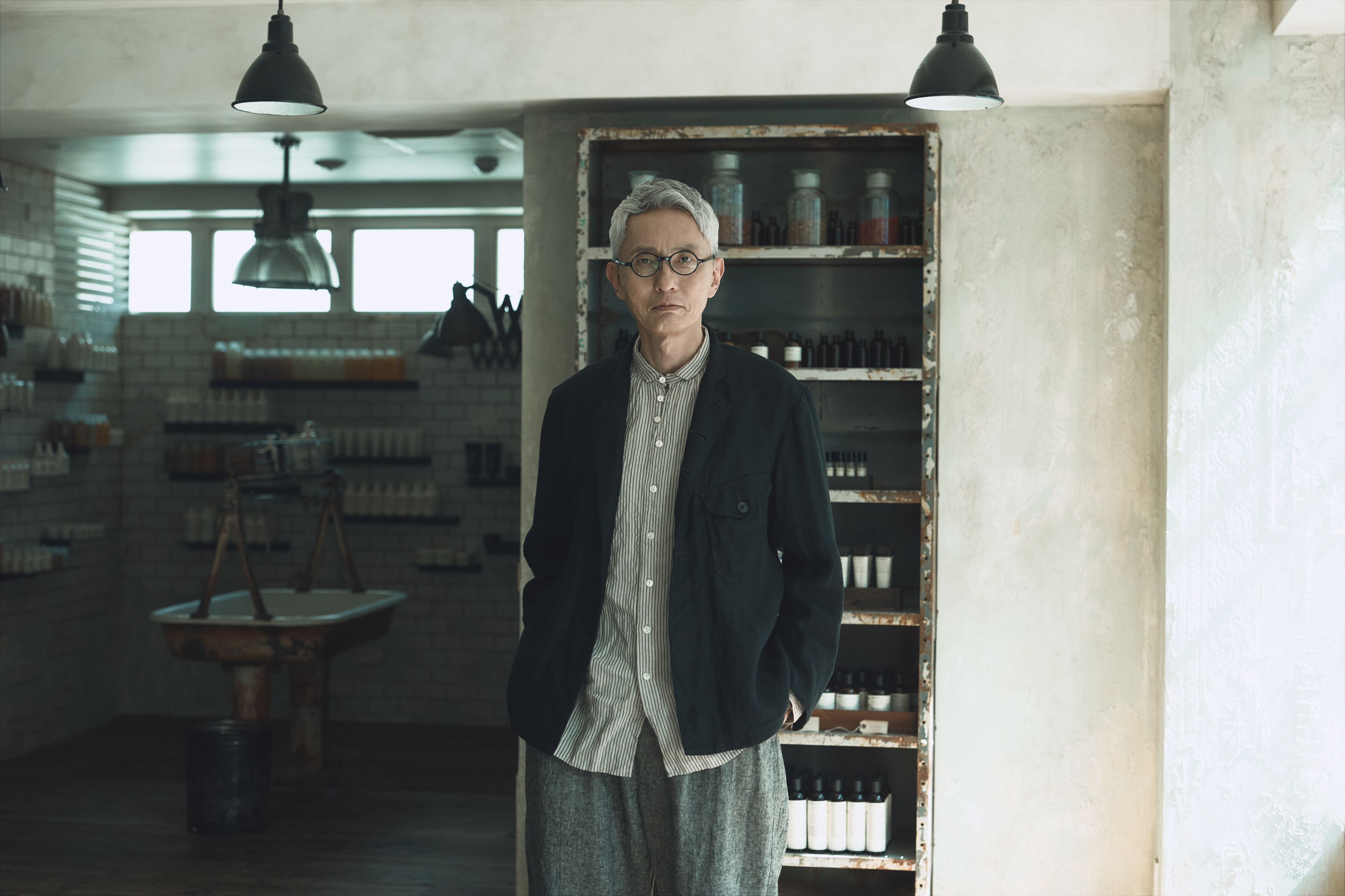 【松重豊が探す】<br>LE LABOで選ぶ“自分のテーマソングになる香り”と“贈りたい香り”