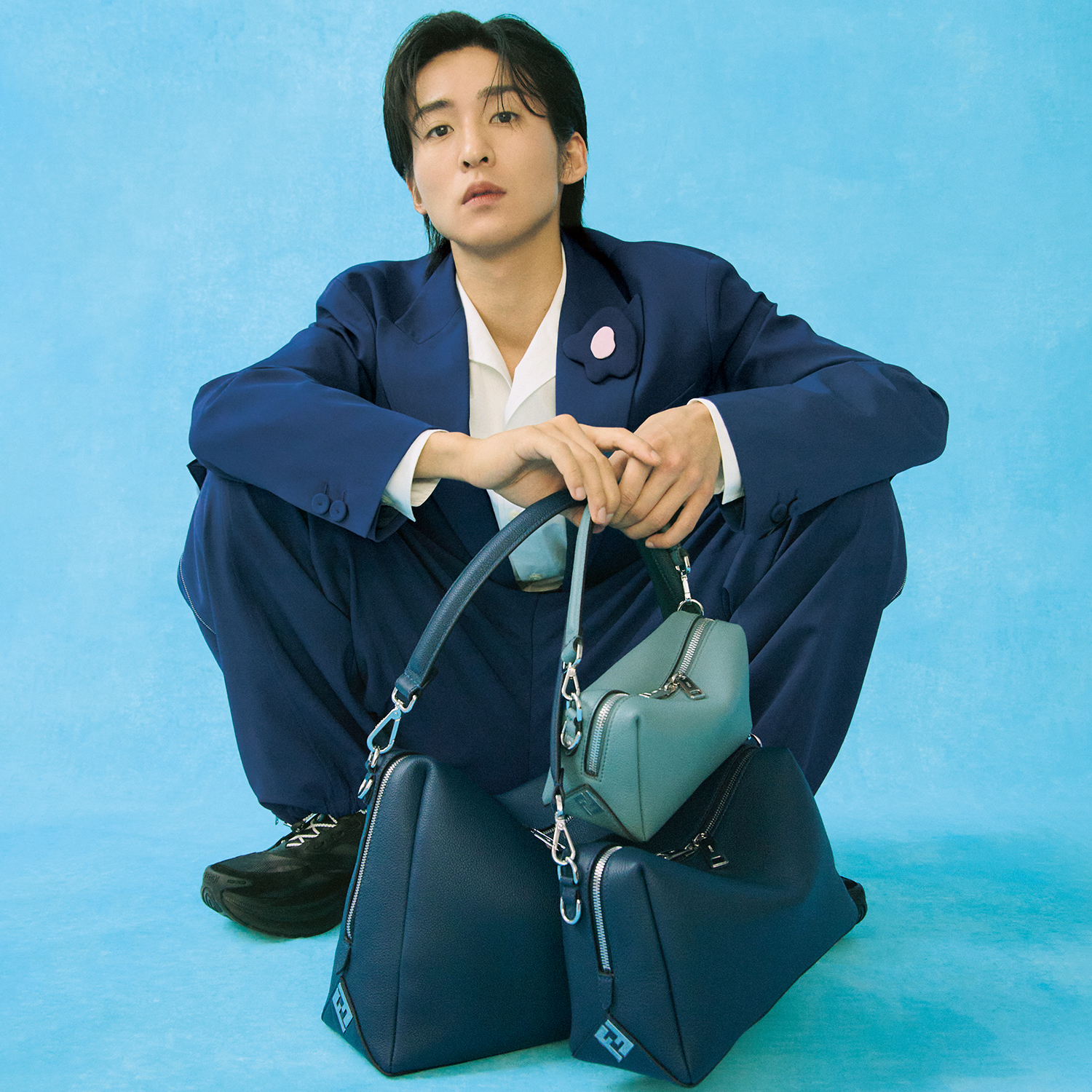 フェンディが解き放つ、目黒蓮の多面性